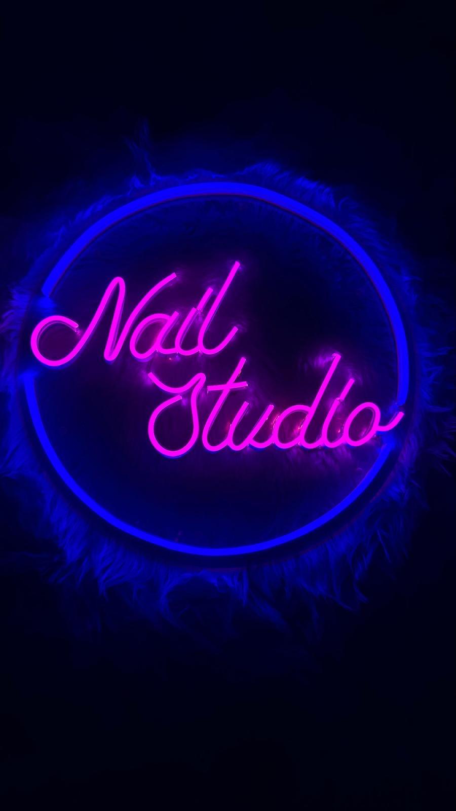Nail Studio _Neon Pano