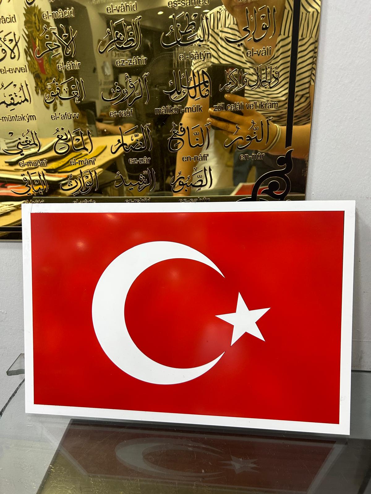 TÜRK BAYRAĞI BEYAZ ÇERÇEVE