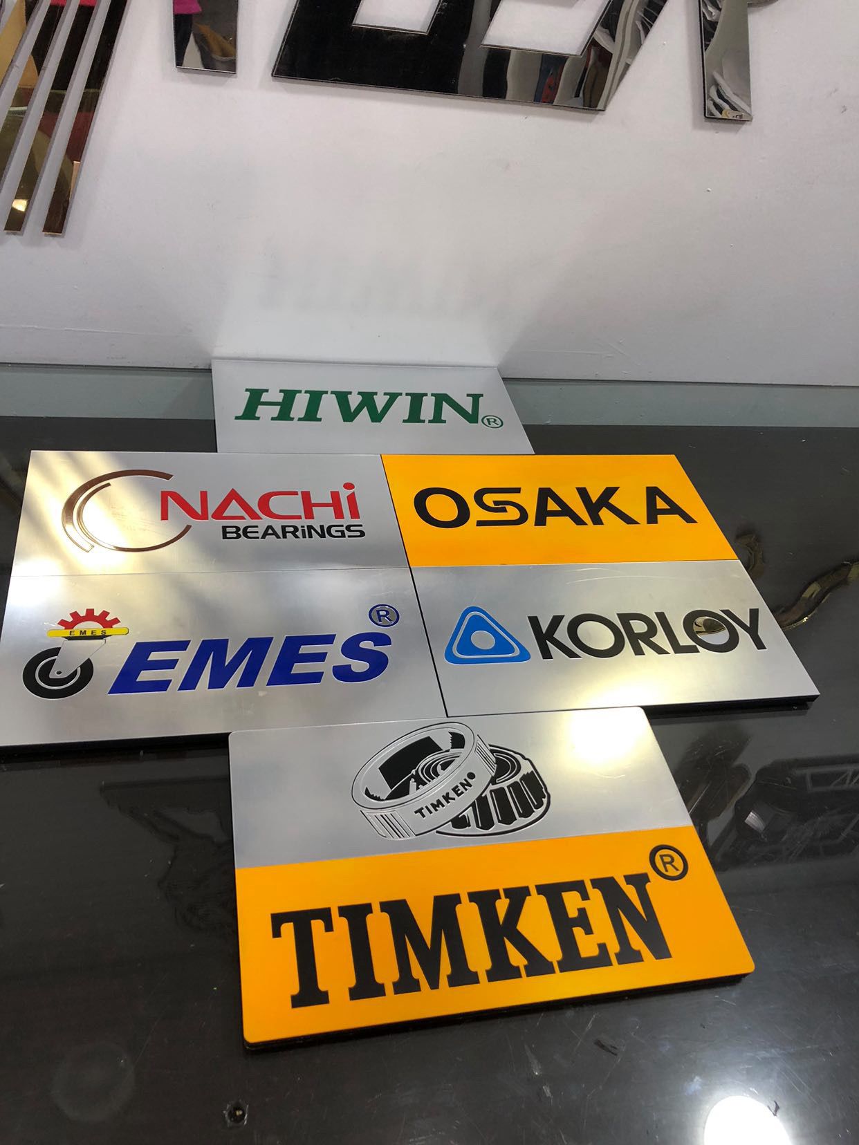 ÖRNEK ÇALIŞMA MAKİNA LOGOLAR 1